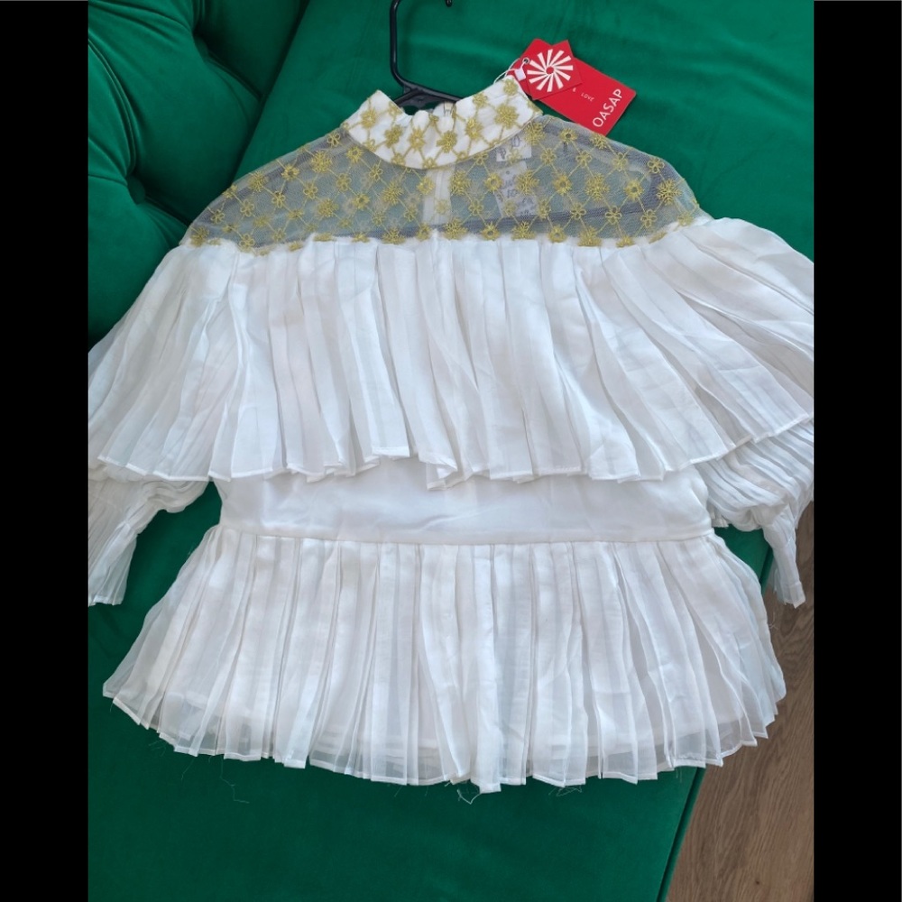 White top new!!!